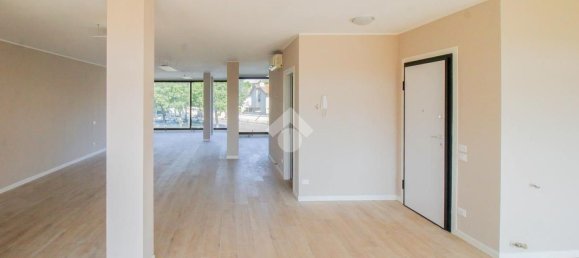 Escritório em Chiari, Italy 100 m² N.º 168298 7