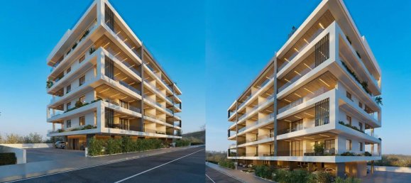 2 bedrooms Apartment in Larnaca, Cyprus No. 34118 4