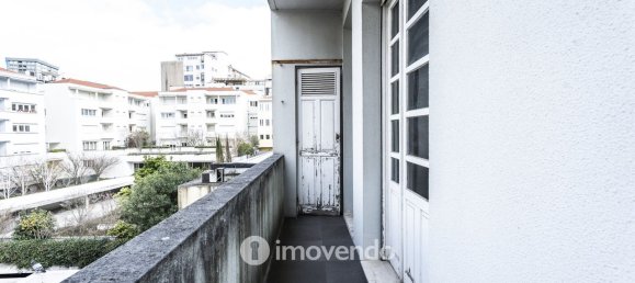 Apartamento de 5 dormitorios en Porto, Portugal No. 33381 4