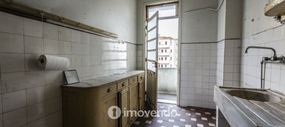 Apartamento de 5 dormitorios en Porto, Portugal No. 33381 8