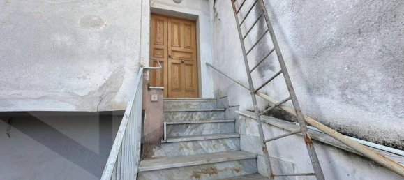 3 rooms House in Somma Vesuviana, Italy No. 18416 8