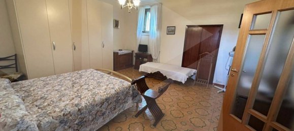 3 rooms House in Somma Vesuviana, Italy No. 18416 10