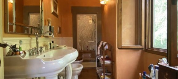 2 bedrooms Apartment in Fiesole, Italy No. 303106 10