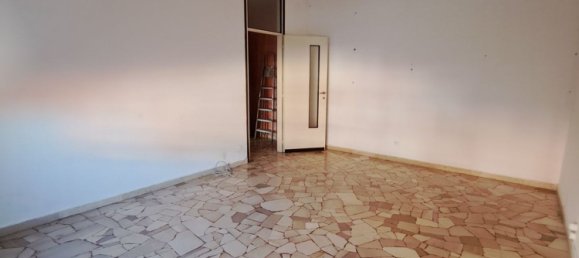 Apartamento de 4 habitaciónes en Magnago, Italy No. 179986 21