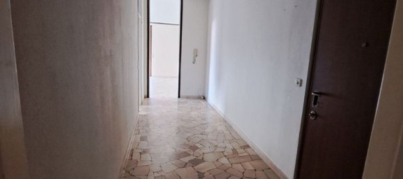 Apartamento de 4 habitaciónes en Magnago, Italy No. 179986 17