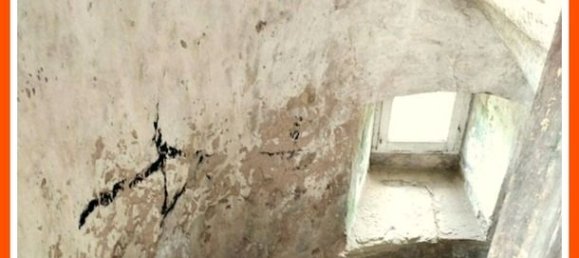 10 rooms House in Les Thons, France No. 73027 9