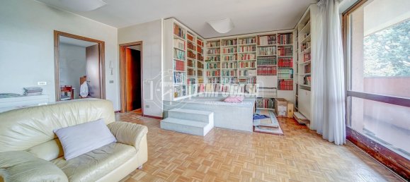 4-Zimmer Wohnung in Somma Lombardo, Italy, Nr. 334192 10