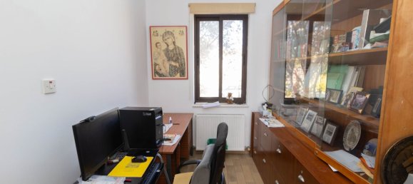 7 bedrooms Villa in Kalavasos, Cyprus No. 22430 14