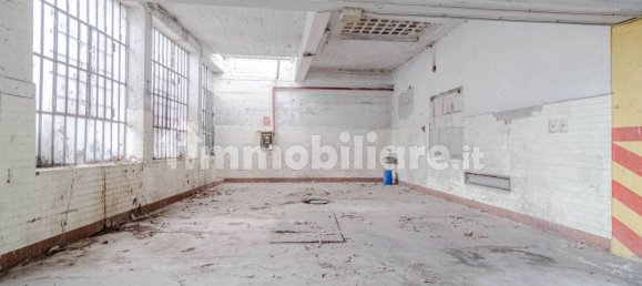  مرآب في Parella, Italy 1050متر مربع رقم 210867 6