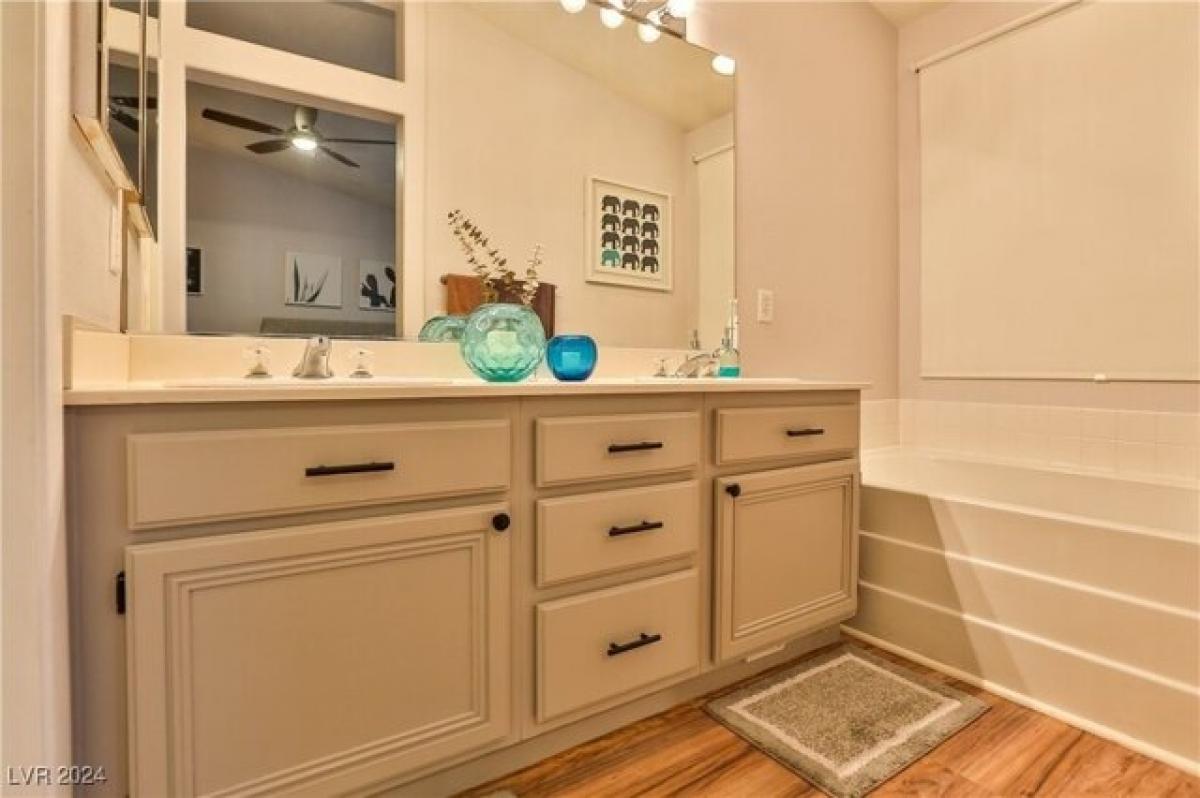 Дом с 3 спальнями в Лас Вегас, США № 373702