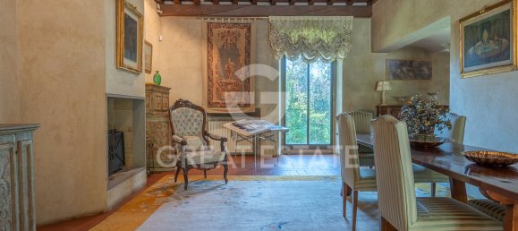 4 bedrooms House in Florence, Italy No. 238026 30