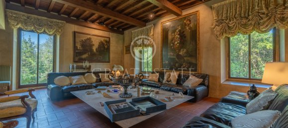 4 bedrooms House in Florence, Italy No. 238026 18