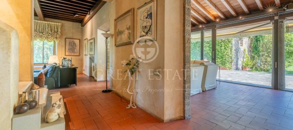 4 bedrooms House in Florence, Italy No. 238026 34