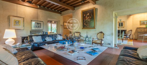 4 bedrooms House in Florence, Italy No. 238026 17