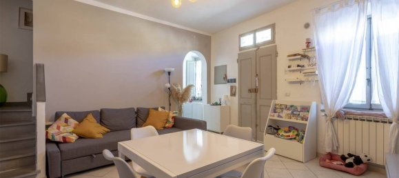1 bedroom House in Campi Bisenzio, Italy No. 272556 4