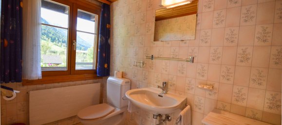 388m² Building in Muhlebach, Switzerland No. 195 17