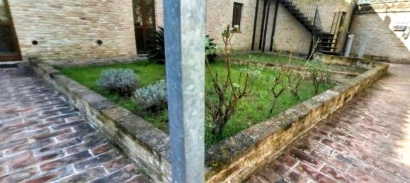 1 bedroom Apartment in Monte Roberto, Italy No. 293125 3