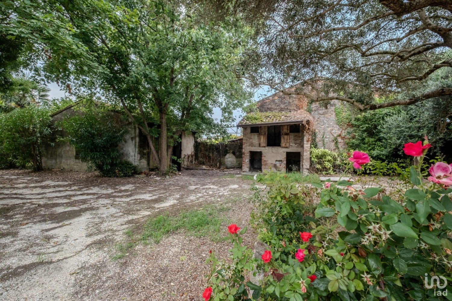 4 bedrooms House in Castel Goffredo, Italy No. 385678