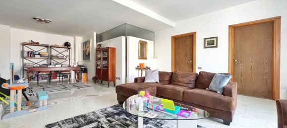 6 rooms House in Rimini, Italy No. 96097 11