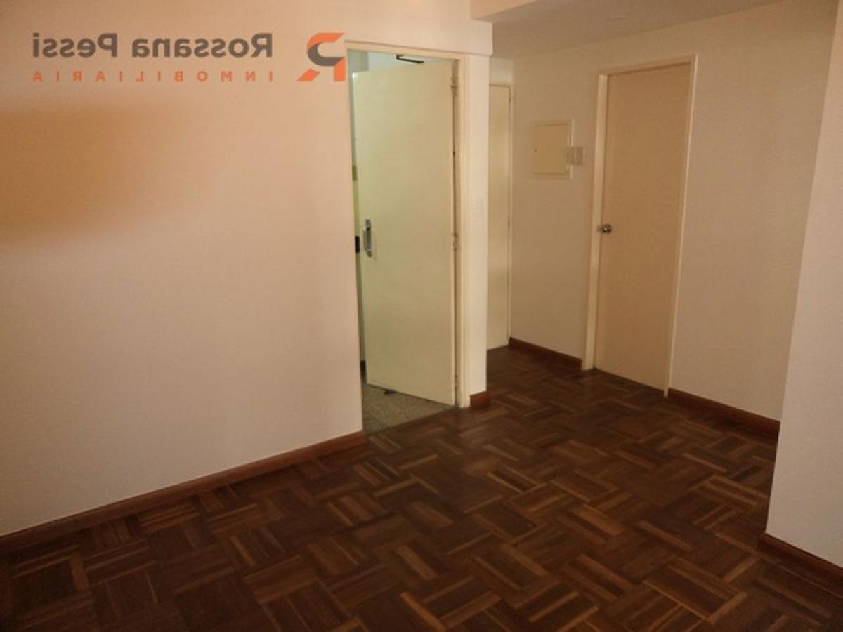 Studio in Montevideo, Uruguay No. 5735