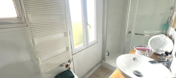 1 bedroom Apartment in Houilles, France No. 181307 5