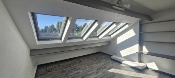 3 bedrooms Apartment in Evreux, France No. 361534 8