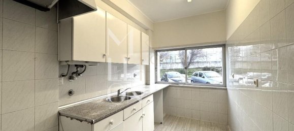 3 bedrooms Apartment in Loures, Portugal No. 94679 7