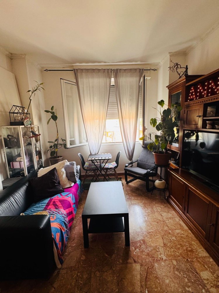 2 Schlafzimmer Wohnung in Milan, Italy, Nr. 357893