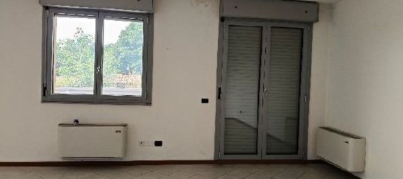 74m² Office in Padua, Italy No. 331582 7