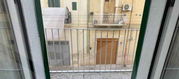 Apartamento de 2 divisões em Corato, Italy N.º 20415 11