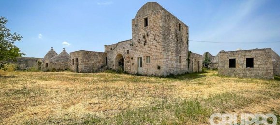 15 Schlafzimmer Haus in Martina Franca, Italy, Nr. 79685 3