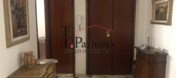 3 bedrooms Apartment in Florence, Italy No. 308273 3