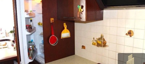 4 Schlafzimmer Wohnung in Baku, Azerbaijan, Nr. 2040 16