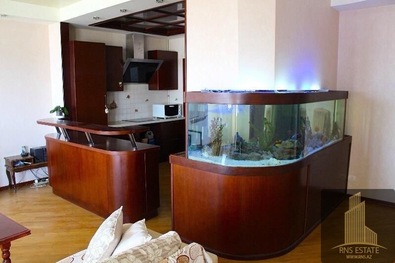 4 Schlafzimmer Wohnung in Baku, Azerbaijan, Nr. 2040