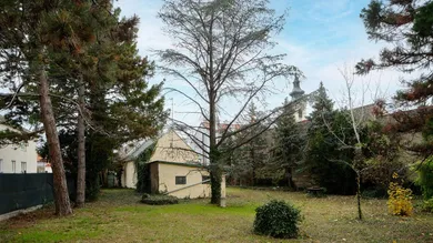  Land in Favoriten, Austria No. 129184