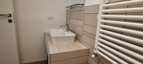 2 Schlafzimmer Wohnung in Milan, Italy, Nr. 360547 13