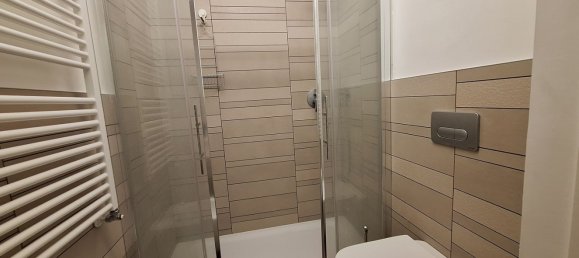 2 Schlafzimmer Wohnung in Milan, Italy, Nr. 360547 15