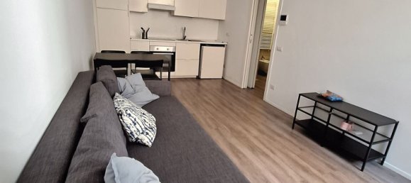2 Schlafzimmer Wohnung in Milan, Italy, Nr. 360547 4