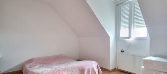 5 bedrooms House in Gien, France No. 210587 13