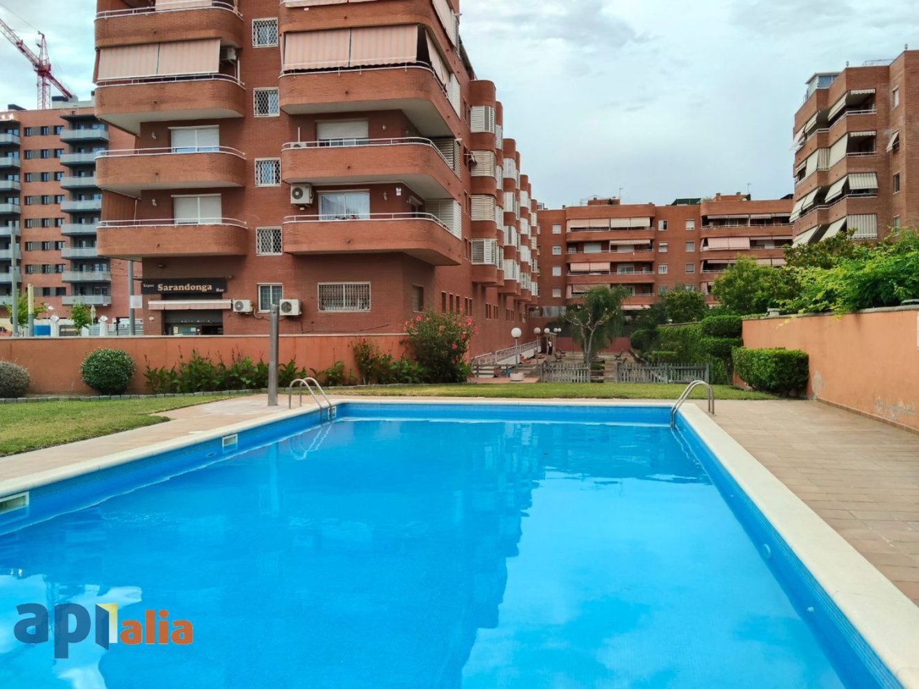 3 chambres Appartement à Cornella De Llobregat, Spain No. 143772