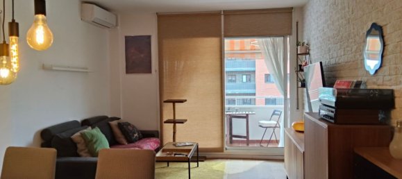 3 chambres Appartement à Cornella De Llobregat, Spain No. 143772 7