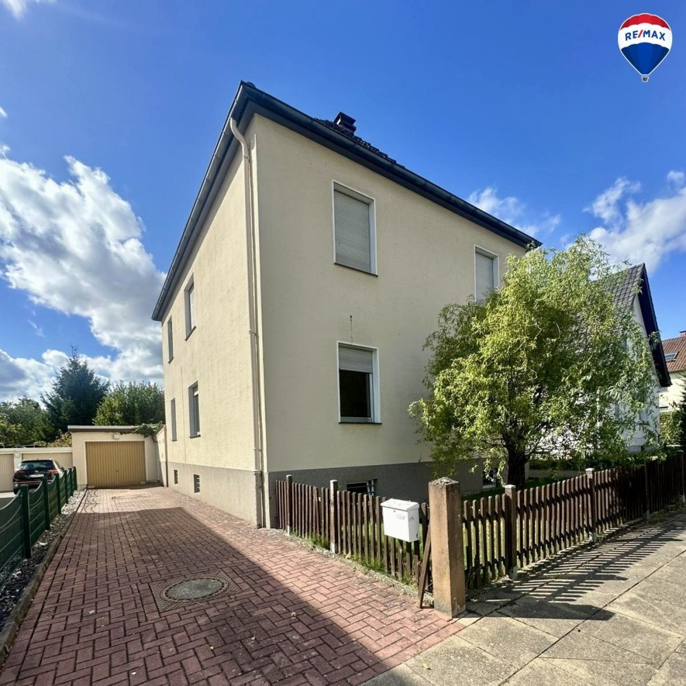 6 rooms Townhouse in Bielefeld, Germany No. 295456