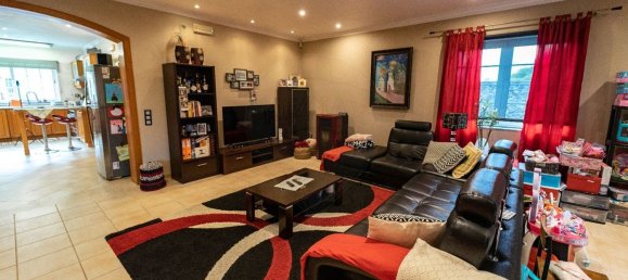 Casa de 3 dormitorios en Angra do Heroismo, Portugal No. 36054 22