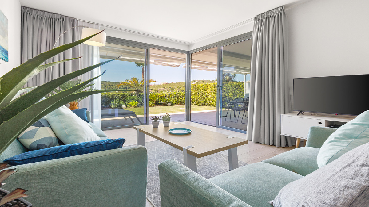 2 Schlafzimmer Wohnung in Casares, Spain, Nr. 244715