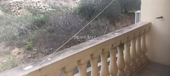 Apartamento T3 em Xlendi, Malta N.º 5646 8