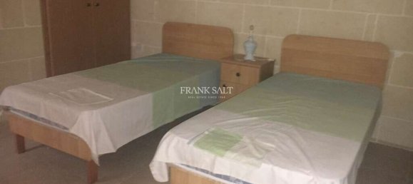 Apartamento T3 em Xlendi, Malta N.º 5646 4