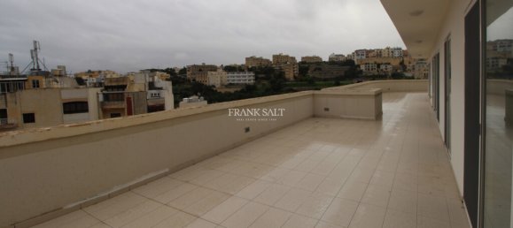 2 Schlafzimmer Penthouse in Swieqi, Malta, Nr. 4085 2