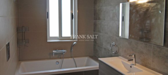 2 Schlafzimmer Penthouse in Swieqi, Malta, Nr. 4085 10