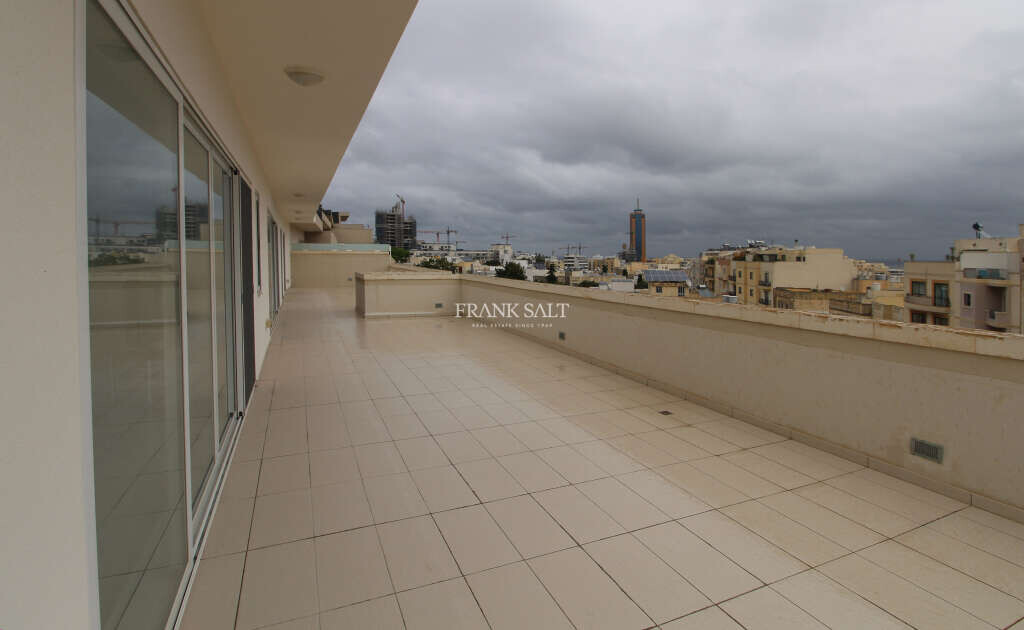 2 Schlafzimmer Penthouse in Swieqi, Malta, Nr. 4085