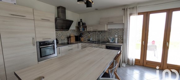 Дом с 3 спальнями в Бессе-ле-Сито, Франция № 62259 5